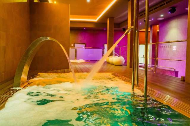 ULTRA LAST MINUTE SPANIA 7 NOPTI CAZARE 4****MOON SPA ZBOR DIN OTOPENI CU TAXE INCLUSE