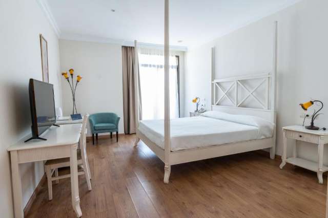 ULTRA LAST MINUTE MALAGA 7 NOPTI CAZARE CU DEMIPENSIUNE 4****GLOBALES BEACH  ZBOR DIN OTOPENI  CU TAXE INCLUSE