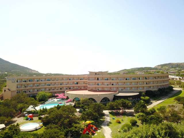 ULTRA LAST MINUTE SARDINIA 4**** CLUB ESSE ROCARUJA ZBOR DIN OTOPENI CU TAXE INCLUSE