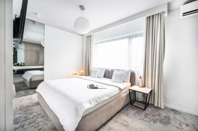 Paste in Sinaia la hotel Sinaia 4*