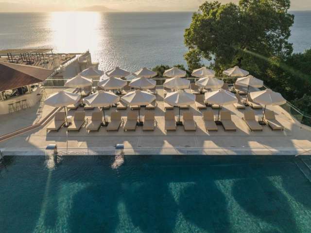  Vacanta de vara la plaja in Corfu la doar 1222 euro,avion din Bucuresti!!!Valmar Corfu 5* all inclusive