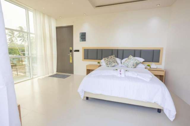 ULTRA LAST MINUTE PE PLAJA IN MALDIVE LA 5*****  DEMIPENSIUNE AQUA LUNA ZBOR DIRECT DIN OTOPENI CU TAXE INCLUSE