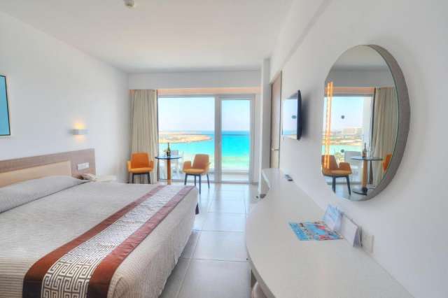 Oferta Last Minute Cipru-Larnaca,sejur 7 nopti,plecare din Cluj-Napoca(CA)