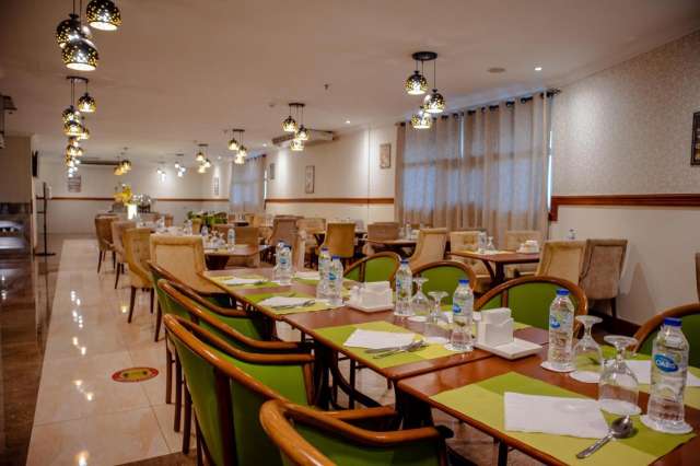 ULTIMELE LOCURI LA DUBAI 4**** EXCELSIOR DOWNTOWN  HOTEL ZBOR DIRECT DIN TIMISOARA/ OTOPENI CU TAXE INCLUSE