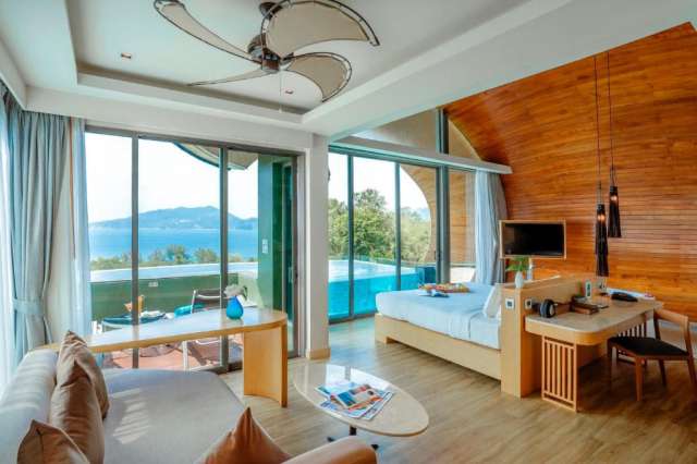 PHUKET - CREST RESORT &amp; POOL VILLAS PHUKET 5* si alte Oferte, Plecare din Bucuresti !