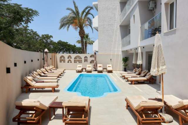 ULTRA LAST MINUTE INSULA CRETA  LOTUS RISE 4**** ZBOR CHARTER DIN OTOPENI CU TAXE INCLUSE