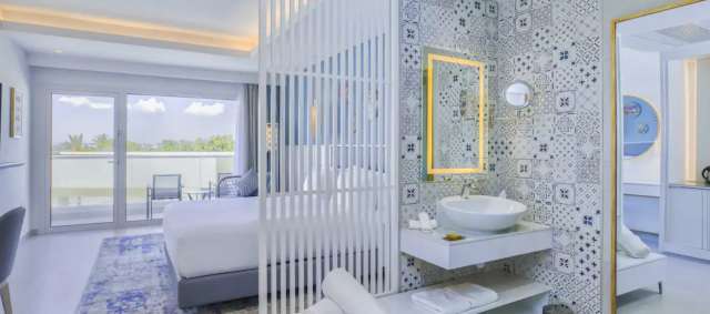 TUNISIA HOTEL Hilton Skanes Monastir Beach Resort 5*  AI AVION SI TAXE INCLUSE TARIF 748 EUR