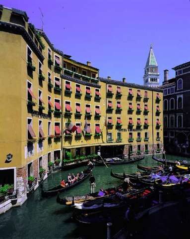 Escapada in VENETIA de la doar 323 euro/pers. Zbor din Bucuresti!