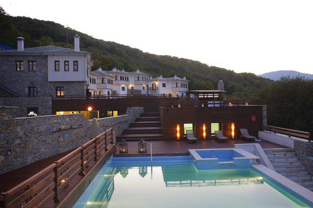  12 Months Luxury Resort