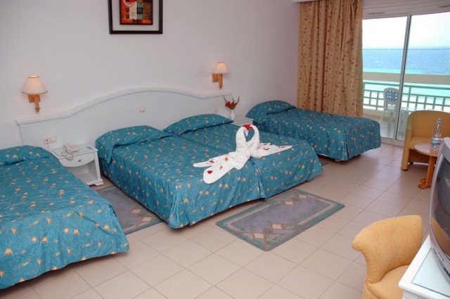 SENIOR VOYAGE  530 euro/pers !!! Tunisia din Bucuresti 03.07.2024 Hotel Riadh Palms Resort &amp;SPA 
