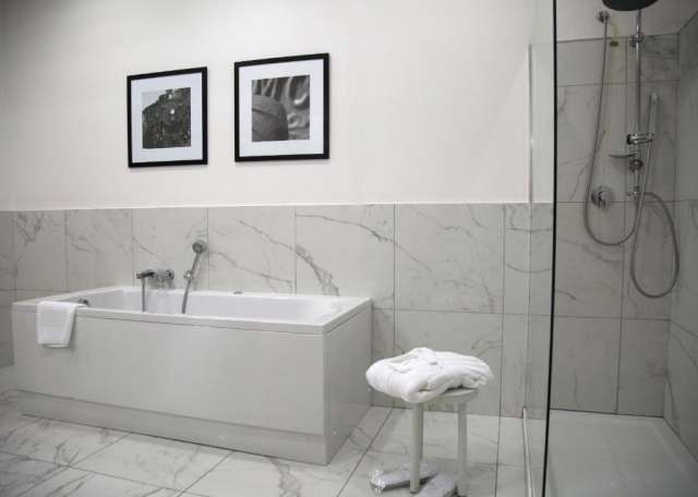 Super oferta! 4 nopti in Napoli de la doar 440 euro/pers, zbor din Bucuresti 