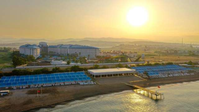 OFERTA EARLY BOOKING CAZARE TURCIA CRYSTAL ADMIRAL AQUA COLLECTION HOTEL 5*, 7 NOPTI, ULTRA ALL INCLUSIVE DE LA 690 EURO/PERSOANA