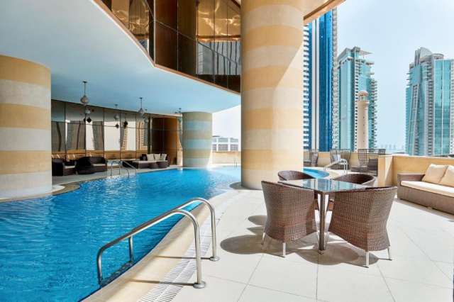 LAST MINUTE QATAR  HOTEL   Crowne Plaza Doha West Bay  5* BB AVION SI TAXE INCLUSE TARIF 837 EURO