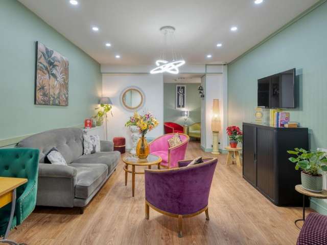 OFERTA CITY BREAK IN PARIS CU PLECARE DIN BUCURESTI (MO)