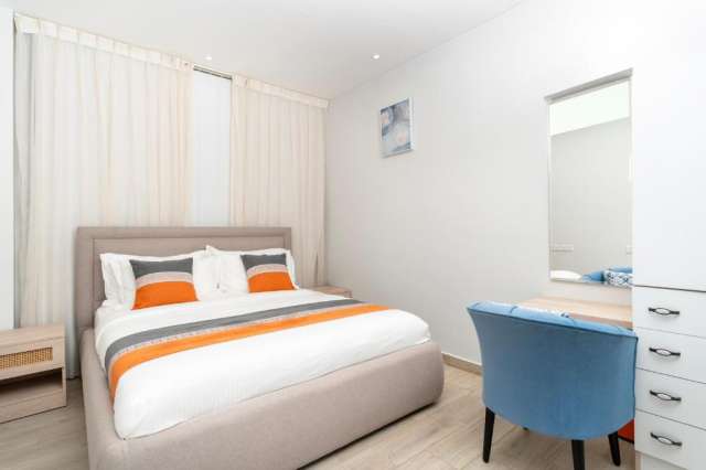 VACANTA PASTE IORDANIA, 7 NOPTI CAZARE CU DEMIPENSIUNE, GHID SI INSOTITOR ROMAN, ZBOR TAROM DIN 5 ORASE