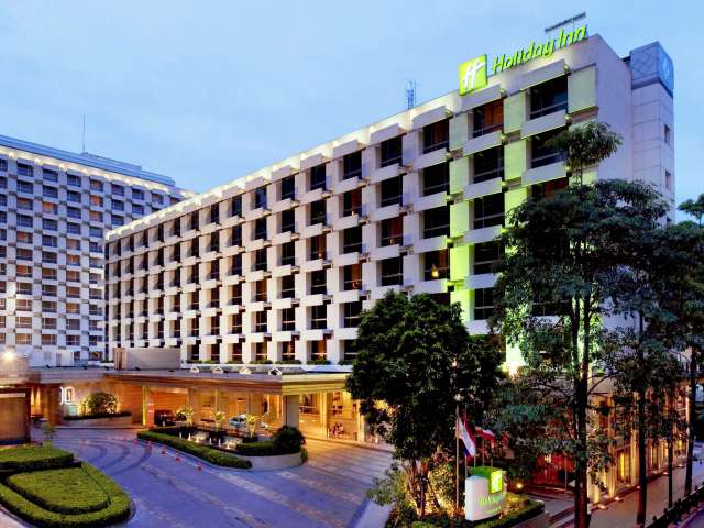  Holiday Inn Bangkok