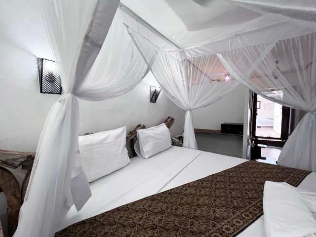 LAST MINUTE ZANZIBAR HOTEL  Emerald Palm Courtyard Hotel 3*  BB  AVION SI TA XE INCLUSE TARIF 808 EURO