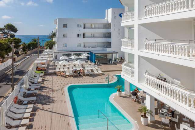 ULTRA LAST MINUTE PALMA DE MALLORCA  TRITON BEACH 4*****  ZBOR DIRECT DIN OTOPENI  CU TAXE INCLUSE