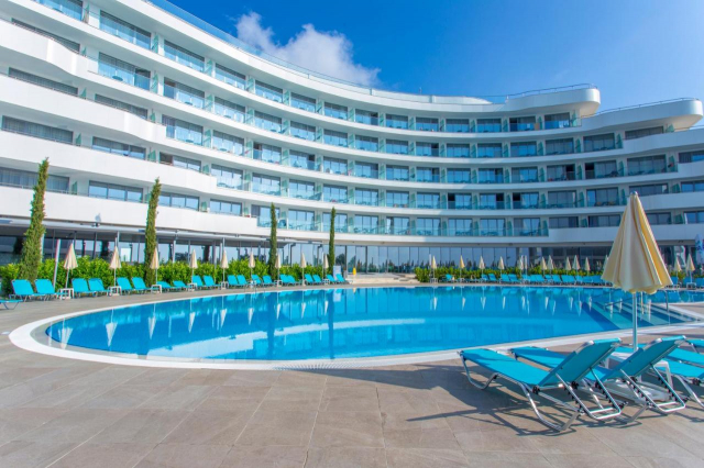 SEJUR LA NISIPURILE DE AUR, LA TARIFUL DE 473 EURO/PERSOANA, ALL INCLUSIVE!