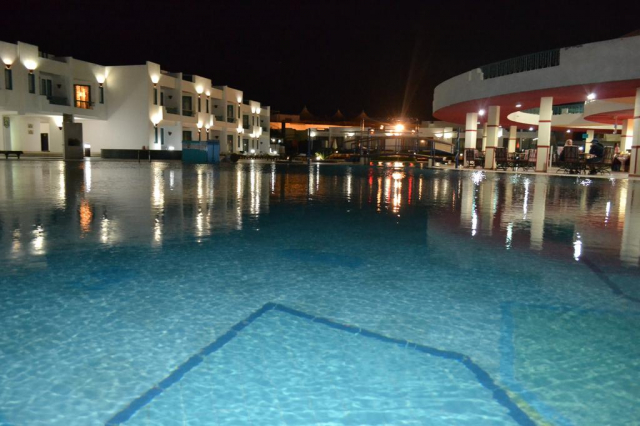 305 EURO - Last Minute Egipt - Charter Sharm El Sheikh CLJ - Sharm Holiday Resort Last Minute