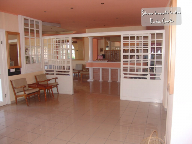416 EURO - Last Minute Grecia - Charter Insula Corfu OTP - Hotel Silver Beach Last Minute