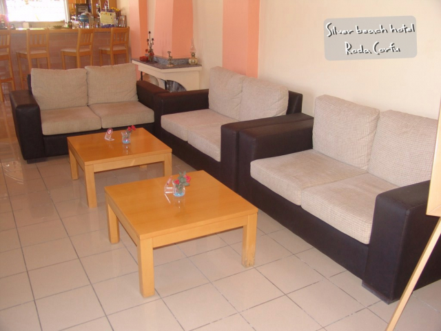 416 EURO - Last Minute Grecia - Charter Insula Corfu OTP - Hotel Silver Beach Last Minute