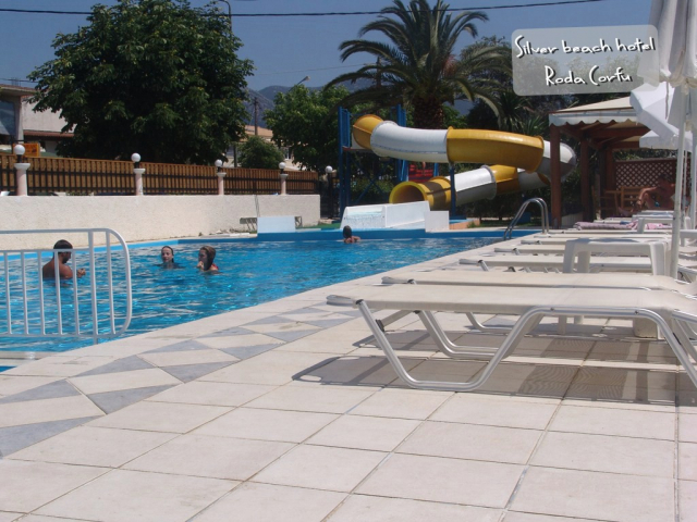 416 EURO - Last Minute Grecia - Charter Insula Corfu OTP - Hotel Silver Beach Last Minute