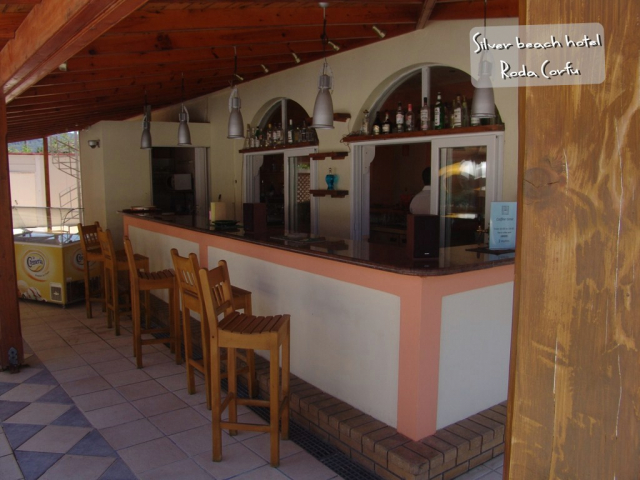 416 EURO - Last Minute Grecia - Charter Insula Corfu OTP - Hotel Silver Beach Last Minute