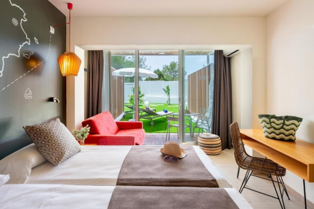 861 EURO - Last Minute Spania - Insula Ibiza Hotel Vibra Cala Tarida
