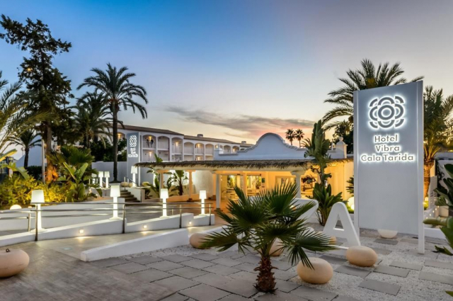 861 EURO - Last Minute Spania - Insula Ibiza Hotel Vibra Cala Tarida