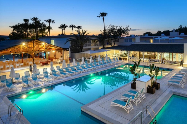 861 EURO - Last Minute Spania - Insula Ibiza Hotel Vibra Cala Tarida