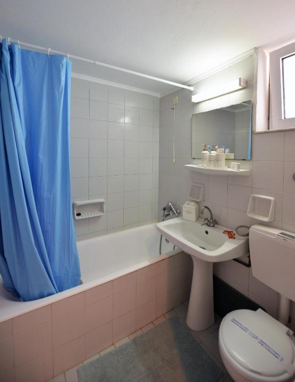 13.07 avion Bucuresti, Grecia Kokkini Hani, Anna Apartments 429 EURO, 7 nopti, Fara masa