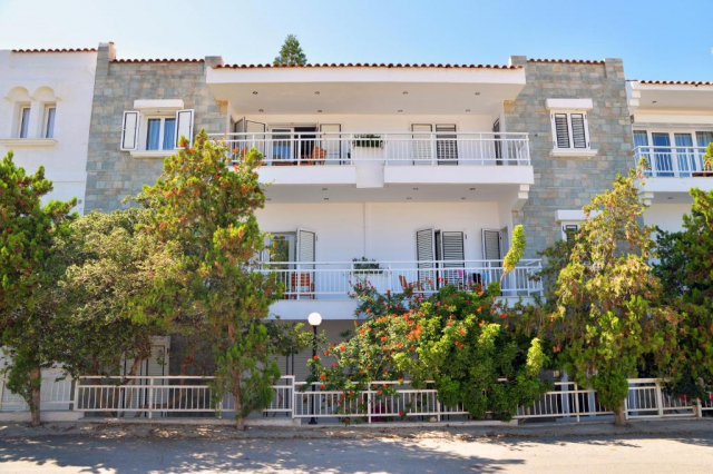 13.07 avion Bucuresti, Grecia Kokkini Hani, Anna Apartments 429 EURO, 7 nopti, Fara masa