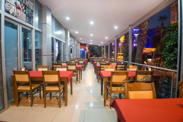 13.07 avion Bucuresti, Turcia Alanya, Kleopatra Arsi Hotel 489 EURO, 7 nopti, All inclusive