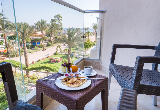 13.07 avion Bucuresti, Egipt Hurghada City, Seagull Beach Resort 559 EURO, 7 nopti, All inclusive