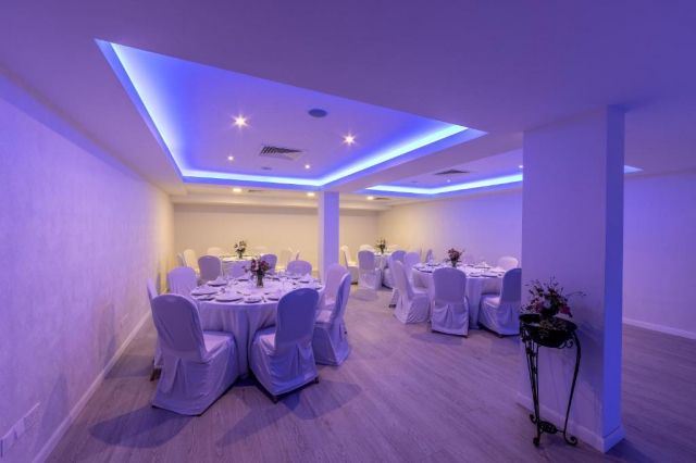 22.07 avion Craiova, Cipru Limassol, Kapetanios Limassol Hotel 489 EURO, 7 nopti, Mic dejun inclus