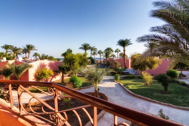 04.07 avion Bucuresti, Egipt Safaga, Paradise Abu Soma Resort (Ex Balina Paradise Abu Soma Resort) 399 EURO, 7 nopti, All inclusive