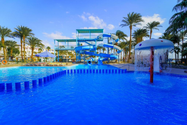 04.07 avion Bucuresti, Egipt Hurghada City, ZYA Regina Resort and Aqua Park 409 EURO, 7 nopti, All inclusive