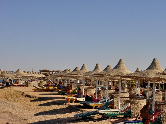 04.07 avion Bucuresti, Egipt Hurghada City, Aladdin Beach Resort 539 EURO, 7 nopti, All inclusive