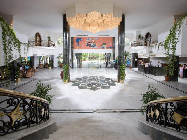 04.07 avion Bucuresti, Egipt Hurghada City, Aladdin Beach Resort 539 EURO, 7 nopti, All inclusive