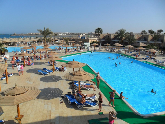 04.07 avion Bucuresti, Egipt Hurghada City, Aladdin Beach Resort 539 EURO, 7 nopti, All inclusive