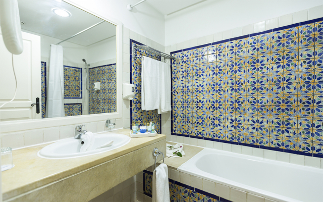 26.07 avion Bucuresti, Tunisia Hammamet, Diar Lemdina Hotel 849 EURO, 7 nopti, All inclusive