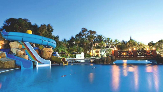 26.07 avion Bucuresti, Tunisia Sousse, Marhaba Royal Salem 869 EURO, 7 nopti, All inclusive