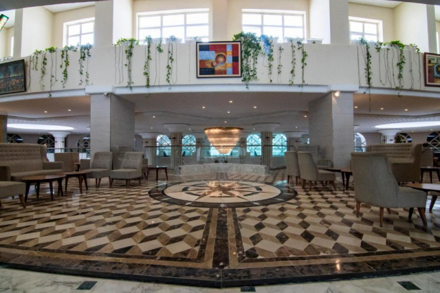 19.07 avion Bucuresti, Tunisia Sousse, Riadh Palms Hotel 689 EURO, 7 nopti, Ultra all inclusive