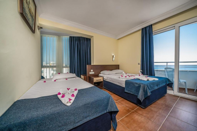 26.07 avion Bucuresti, Turcia Alanya, Arsi Blue Beach Hotel 528 EURO, 7 nopti, All inclusive