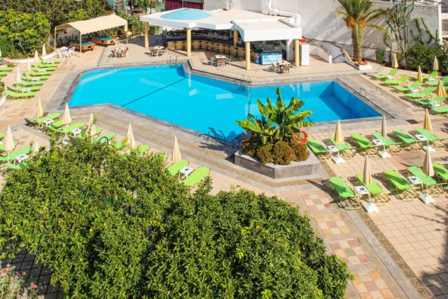 20.07 avion Bucuresti, Grecia Malia, Malia Holidays Hotel 518 EURO, 7 nopti, Mic dejun inclus
