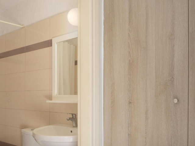 20.07 avion Bucuresti, Grecia Chersonissos, Hersonissos Central Hotel 596 EURO, 7 nopti, Demipensiune inclusa