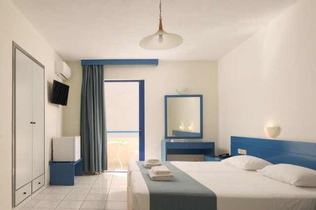 20.07 avion Bucuresti, Grecia Chersonissos, Hersonissos Central Hotel 596 EURO, 7 nopti, Demipensiune inclusa