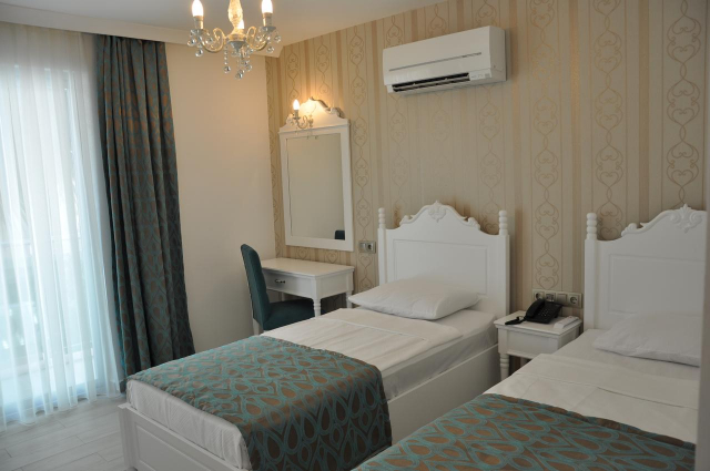 11.07 avion Bucuresti, Turcia Alanya, Kleopatra Atlas Hotel - Adults Only 616 EURO, 5 nopti, All inclusive