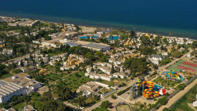 15.07 avion Sibiu, Tunisia Monastir, Shems Holiday Village & Aquapark 449 EURO, 7 nopti, Fara masa